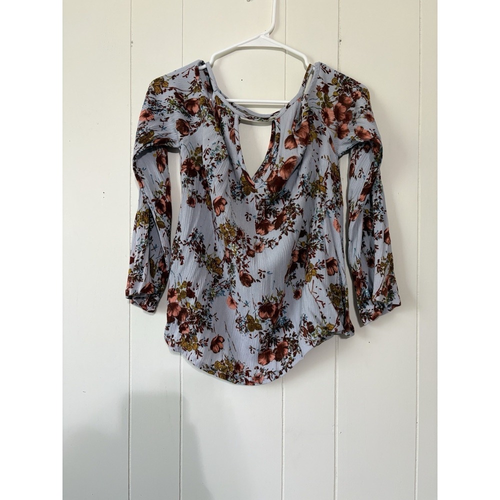 Mossimo Supply Co Womens M Floral Cold Shoulder Keyhole 3/4 Sleeve Blouse Top